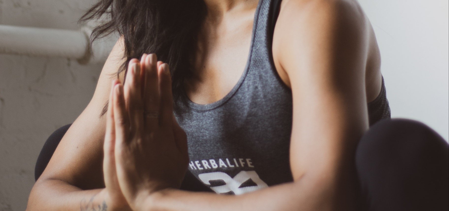 beautiful-brunette-female-1533883