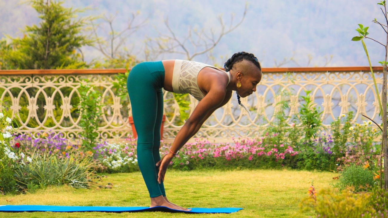 Browse yoga further training course